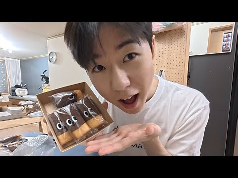 A vlog of making Pepero for my girlfriend on Pepero Day.