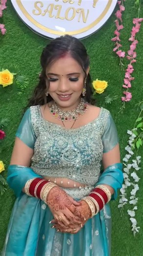 3GR Beauty Saloon ☺️💅🌹❤️ on Instagram: "#partymakeup #hairstylist #nailextensions💅"