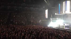 The 1975 perform Chocolate at the O2 Arena. One of the best light shows you can see 🙌 | Radio X