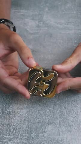 Hanayama Cast Square Puzzle. link in comment #hanayma #puzzlemagic #muzzle