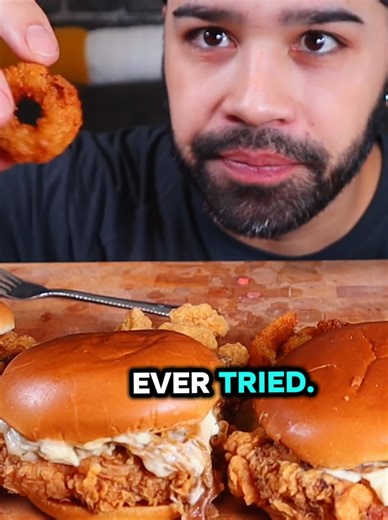 KFC Onion Rings Mukbang ASMR #foodtiktok #mukbang #asmreating #kfc #onionrings