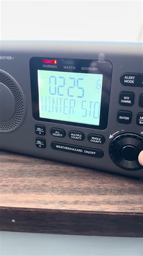 Winter Storm Warning Scroll on Runningsnail MD329 Weather Radio