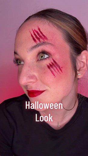 Halloween-Look mit dem Gabel-Hack schnell kreiert!
