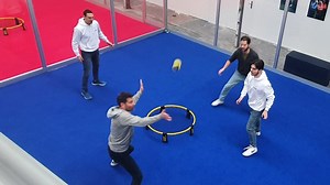 VIDÉO. Saint-Denis : le roundnet, ce sport de balle qui fait fureur, s’offre sa première salle en France