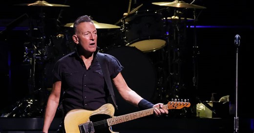 Bruce Springsteen releases anti-Ice song dedicated to Minneapolis and criticises Trump