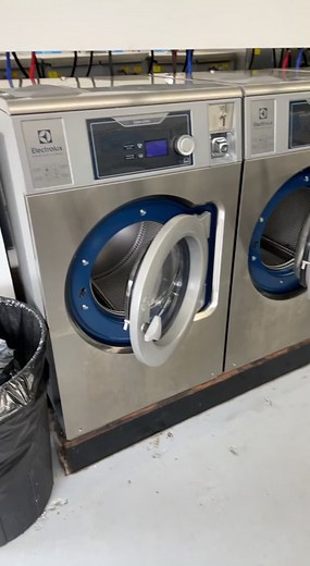 Lost Laundry: A Laundromat Mix-Up Story