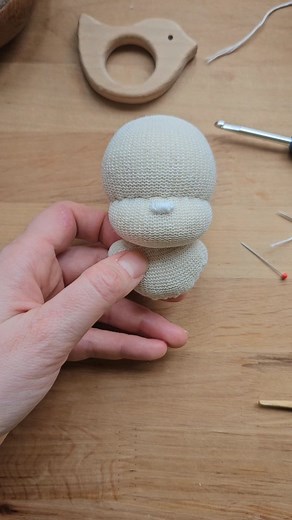 waldorf dolls by VARVA✽ on Instagram: "Hello friends! Today I am back after a long break due to an injury to my hand. I decided to make this video about how to make a Waldorf doll head because I know that many people have difficulties with this stage of creating a Waldorf doll. I hope this video will help you a little. Unfortunately, it is difficult to fit the whole process into a short reel. Detailed photo instructions and patterns for dolls and clothes are available on my website. Link in bio 