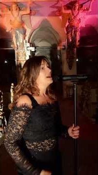 Oh Holy Night🎄Yvonne Sperling ❤️ live aus der UNESCO Welterbe Kirche #Weihnachtscover #soulfulvoice