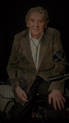 8.8K views · 266 reactions | "Middle Age Crazy" 1977 by Jerry Lee Lewis is about a man in his 40s who experiences a midlife crisis, attempting to relive his youth through impulsive and drastic changes like buying a sports car and seeking a younger partner. The song explores the man's feelings of restlessness and the desire to prove he still has vitality, despite feeling a loss of thrill and having a long-standing home life that no longer fulfills him. | Kris Kristofferson Fans | Facebook