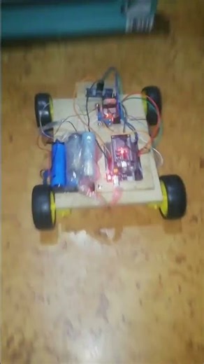 car #arduinodiy #arduino #smartphone #arduinoproject #experiment #diy #machine #arduino #esp32