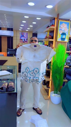 THIS IS OPAKI’S COLLECTION. Locate us in Kumasi inside SG MALL behind LUV FM & also at Kumasi Sports Stadium Brigina Traffic Light opposite Wall Street. Call or WhatsApp us on 0244675393 or 0256999428#fyppppppppppppppppppppppp #Call #fashiontiktok #opakiscollection #kumasi