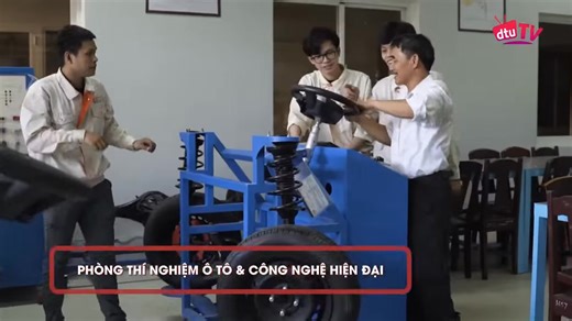 🚘🚖TRẢI NGHIỆM XƯỞNG CÔNG NGHỆ KỸ THUẬT ÔTÔ ĐƯỢC ĐẦU TƯ GẦN 20 TỈ ĐỒNG TẠI ĐẠI HỌC DUY TÂN ✨Thị trường ôtô Việt Nam đang ngày một sôi động với lượng tiêu thụ ÔTô tăng nhanh cùng sự phát triển mạnh của các doanh nghiệp tham gia sản xuất và lắp ráp ôtô. Do đó, Công nghệ Kỹ thuật ÔTô và các ngành nghề liên quan đã trở thành lựa chọn hàng đầu của các bạn trẻ yêu công nghệ, đam mê ÔTô và thích sáng tạo với nhiều hứa hẹn về cơ hội việc làm và mức lương cao. ✨Chắc hẳn các bạn cũng rất tò mò xem sinh v