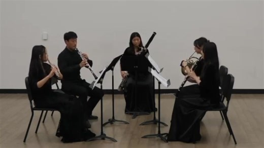 Recital Highlights Vol. 1! The first DBHS Performing Arts Academy Advanced Music Program recital included a wide range of repertoire. From German Renaissance Brass standards to French Woodwind Quintets, our performers worked tirelessly for the first performance of the year. Swipe left to see highlights from some of the performances. Congratulations again to all the performers! Stay tuned for Recital Highlights Vol. 2: Carnival of the Animals presented by the Academy Chamber Orchestra. | Diamond 