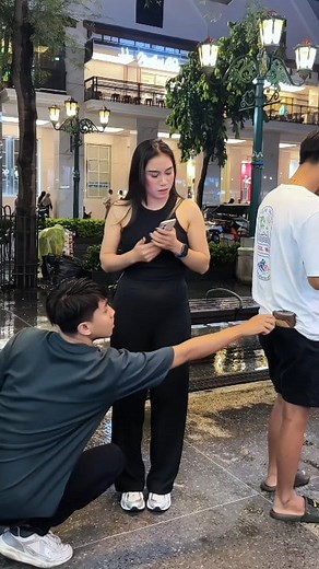 35K views · 450 reactions | Not me 藍 | Dida Productions | Facebook