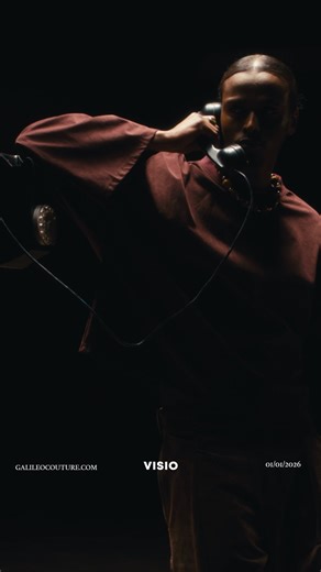GALILEO on Instagram: "VISIO & Galileocouture.com - 01/01/2026 Une vision, un début Team: Écriture et Conception : @m.o.m.m.i @nuts.gif Réalisation : @m.o.m.m.i Assitant réalisation : @paul.et.etienne Co-Produit par @b_side_prod@m.o.m.m.i Directeur de la Photographie : @nuts.gif Steadicameur : @valentindavre Première Assistante Caméra : @soline.clls Second Assistant Caméra : @theobrtx Chef électricien @lucas_betremieux_dop Électricien : @_hugues_ Stylisme : @m.o.m.m.i MUAH @eva.bordot Set design