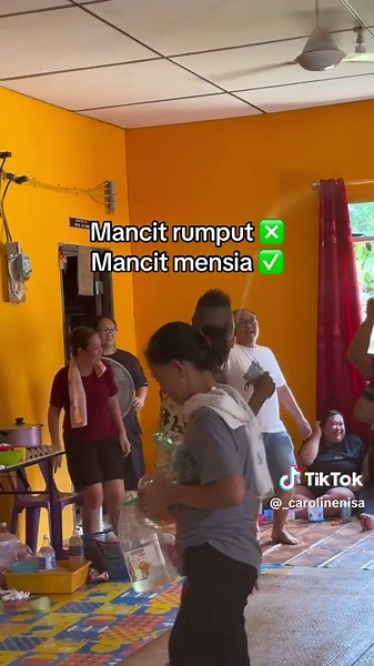 Udah tuci pemancit au behesi ndai hacun ngai ke pupu nyawa 😂 #fyp #fypage #fypp #foryoupage #sarawaktiktok #foryou #fypシ゚