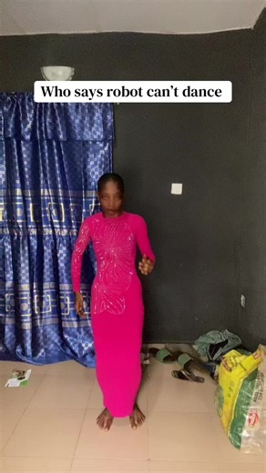 dancing robot 💝 (@thedancingrobot222)’s videos with Papaoutai dance version Dj Yk - Dj Yk Mule