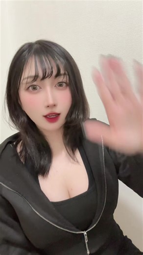 鎖骨と胸のあせも対策法