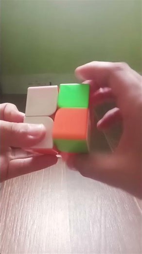 how to solve your 2x2 cube ( only works for 2 by 2 when it solve) #rubikscube