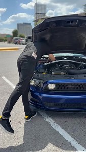 Revisa fácilmente la condición de tu auto con el scanner bluetooth de @carlyconnectedcar 🚙🙌🏻📲 Pide el tuyo en el enlace en mi biografía y usa mi código EXO para obtener 15% de descuento 🤓 #carly #obd2scanner #ford #mustang | Exoticscuu