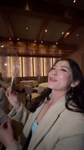 An edible helium balloon dessert?! 🎈 Alinea Restaurant