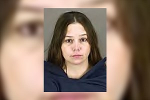 Woman Allegedly Aided In Pizza Driver's Murder By Luring Her In With Delivery Order | Oxygen