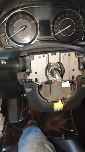 #shortvideo#Nissan patrol airbag fault B1049 Driver airbag module open circuit#youtubeshorts