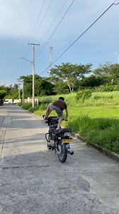 680K views · 22K reactions | En moto 勞 | Daniel stunt | Facebook