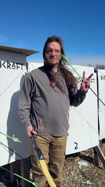 First-Time Recurve Archer Hits Bullseye in Slow Motion Zoom Reveal!