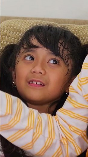 SQUID GAME DOLL TERROR IN SAMANTHA'S HOUSE #samantha #viral #squidgame