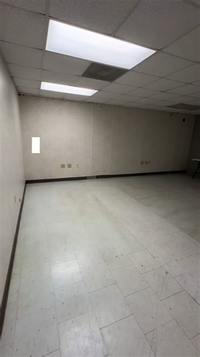 Did you know we do something called “Stop n Shop” shows? We will come to you & set up shop! If this is something you’d be interested in, message us & we will see what we can do🤍🍂👜 We’d love to set up near you! Tag someone & let us know where we should go next? We’ve enjoyed our time at the @aboverubiesladiesretreat 🤍 | Ada Faye Fashions