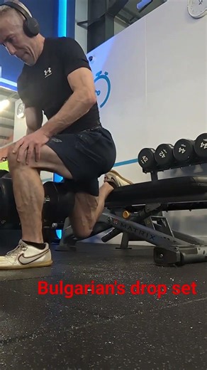 Rear foot elevated split squat single dumbbell