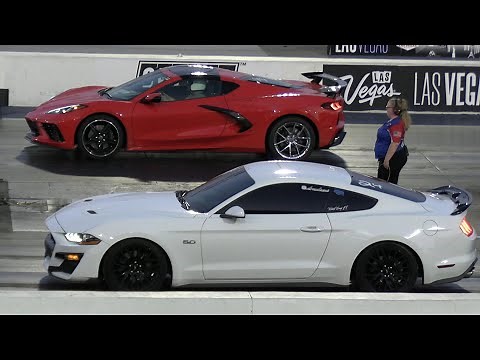 C8 Corvette vs Mustang GT