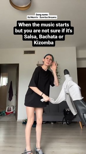 135K views · 1K reactions | #salsa #bachata #dance #salsadancing #kizomba #merengue #bachatasensual #music #reggaeton #salsacubana #bachatadancing #salseros #salsadance #hiphop #dancing #dancer #musica #latindance #latin #colombia #mambo #rumba #puertorico #dancers #salsaon #latino #cuba #party #salsamusic #latinmusic | DJ Henrix | Facebook