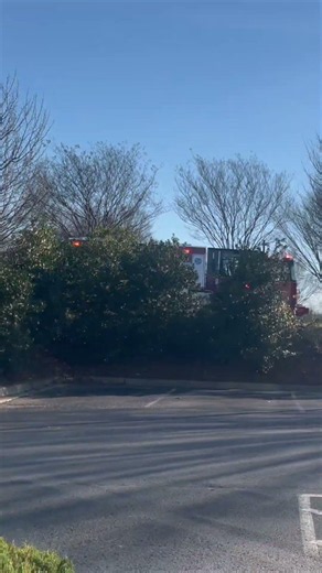 Hendersonville FD Engine 7 Responding to a EMS Alarm #firetruckresponding #firetruck #fireengine