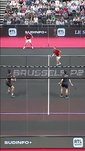 CRAZYYY POINT 😱😱| Padel Highlights #bestofpadel