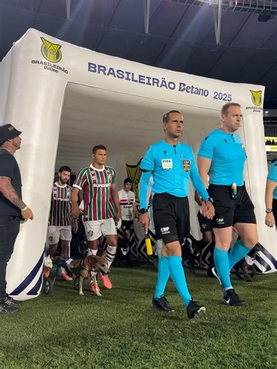 André Trigueiro on Reels