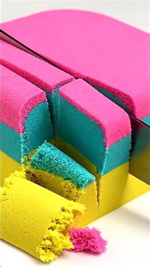 Mesmerizing SlowMotion Satisfying Scene #kineticsand #cake #relaxing