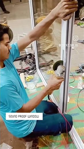 sound proof window #viral #funny #funkmusic #shortvideos #comedy #phonkagressive #musicgenre #duet