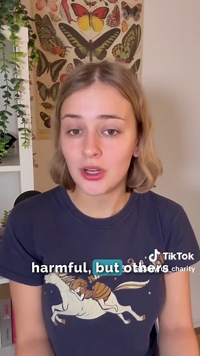 When trying to cope with overwhelming feelings and emotions, we can develop coping strategies that may not always be healthy and can potentially be harmful. We might do this to express emotional pain, to numb emotional pain, to feel something different or to regain a sense of control. Why not try one of our coping strategies featured in the video? 💜 When trying out new coping strategies, make sure you are safe. This video was made in collaboration with Peerscroller. Peerscroller are on a missio