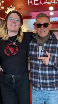 Bruce Springsteen makes surprise visit to Jackpot Records