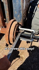 21K views · 1.6K reactions | Dana 41 rear differential brake drum removal seems to never be this easy. #Tools #mechanic #willys #dana #jeep | Old6quart | Facebook