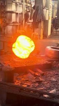 Inside the forging factory Open Die Forging Workers Show Unreal Hammer Control #forging #blacksmith