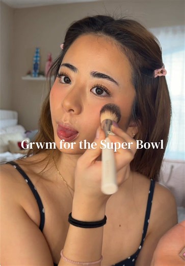 Get Ready for the Super Bowl: A Fashion and Makeup Journey