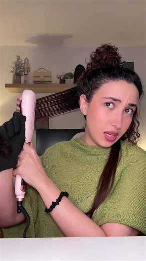 Tell me honestly would you use this?? Link in bio for the Wavytalk 🔗#curls #relatablecontent