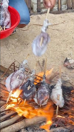 Quick & Crispy Grilled Squid BBQ! 🦑