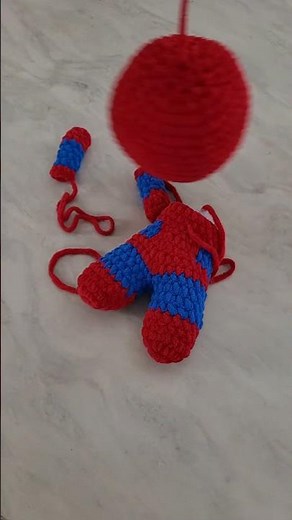 Crochet spiderman. Click link for full tutorial #crochettutorial #crochet #crochetamigurumi