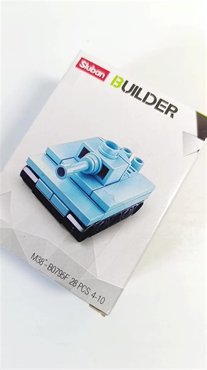 Unboxing and Building Mini Tank with Sluban Builder
