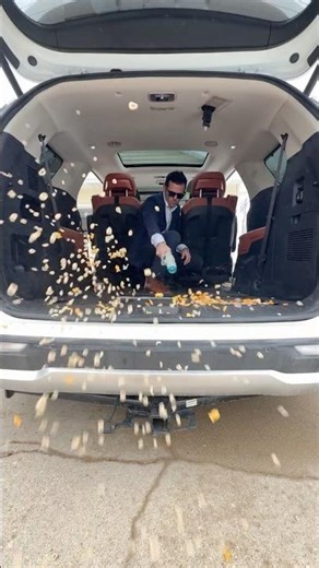 How it feels cleaning with the ‪@SharkHome‬ BlastBoss #SharkPartner #SharkBlastBoss