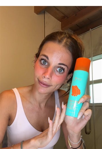 Set. Spray. Slay💋 @Juvia’s Place #setthescene #juviasplace #juviassettingspray #continuousmist #juviaaplacepartner